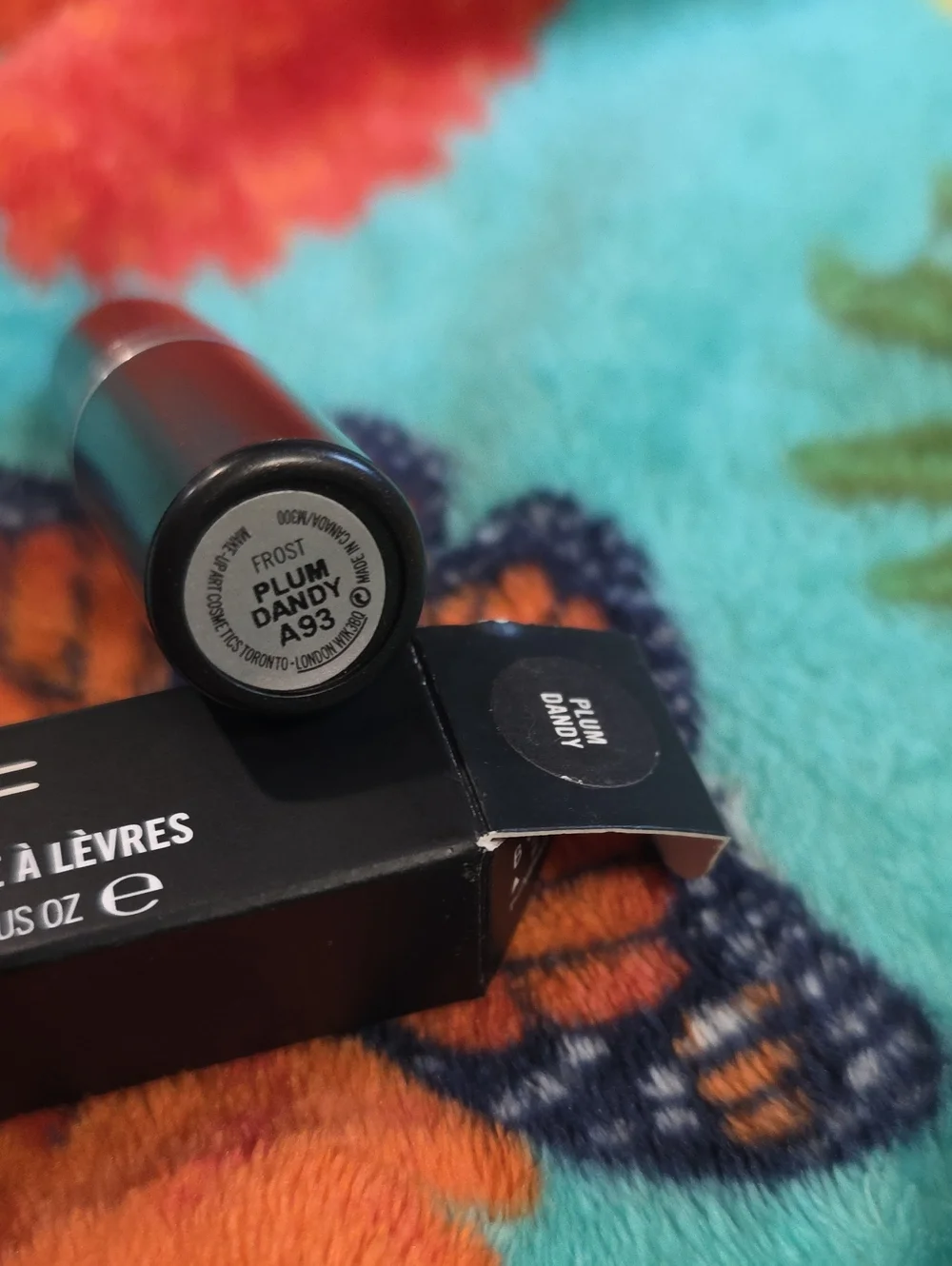 MAC Cosmetics plum dandy
